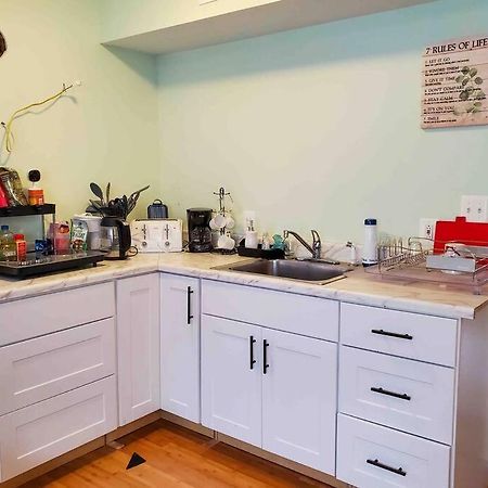 5 Star Room/Close To Town Center And Everything/5 Min Walk Metro Rockville Exterior foto