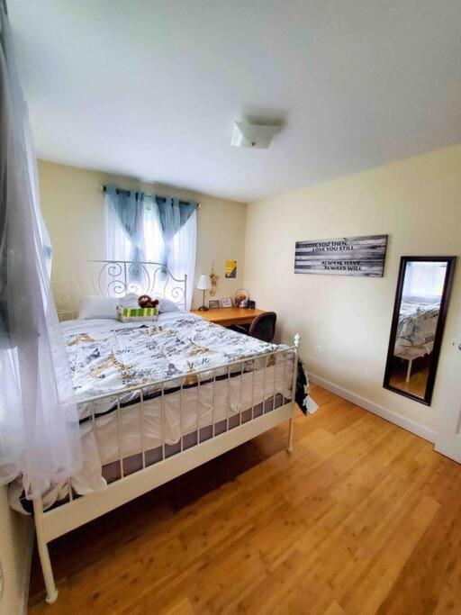 5 Star Room/Close To Town Center And Everything/5 Min Walk Metro Rockville Exterior foto